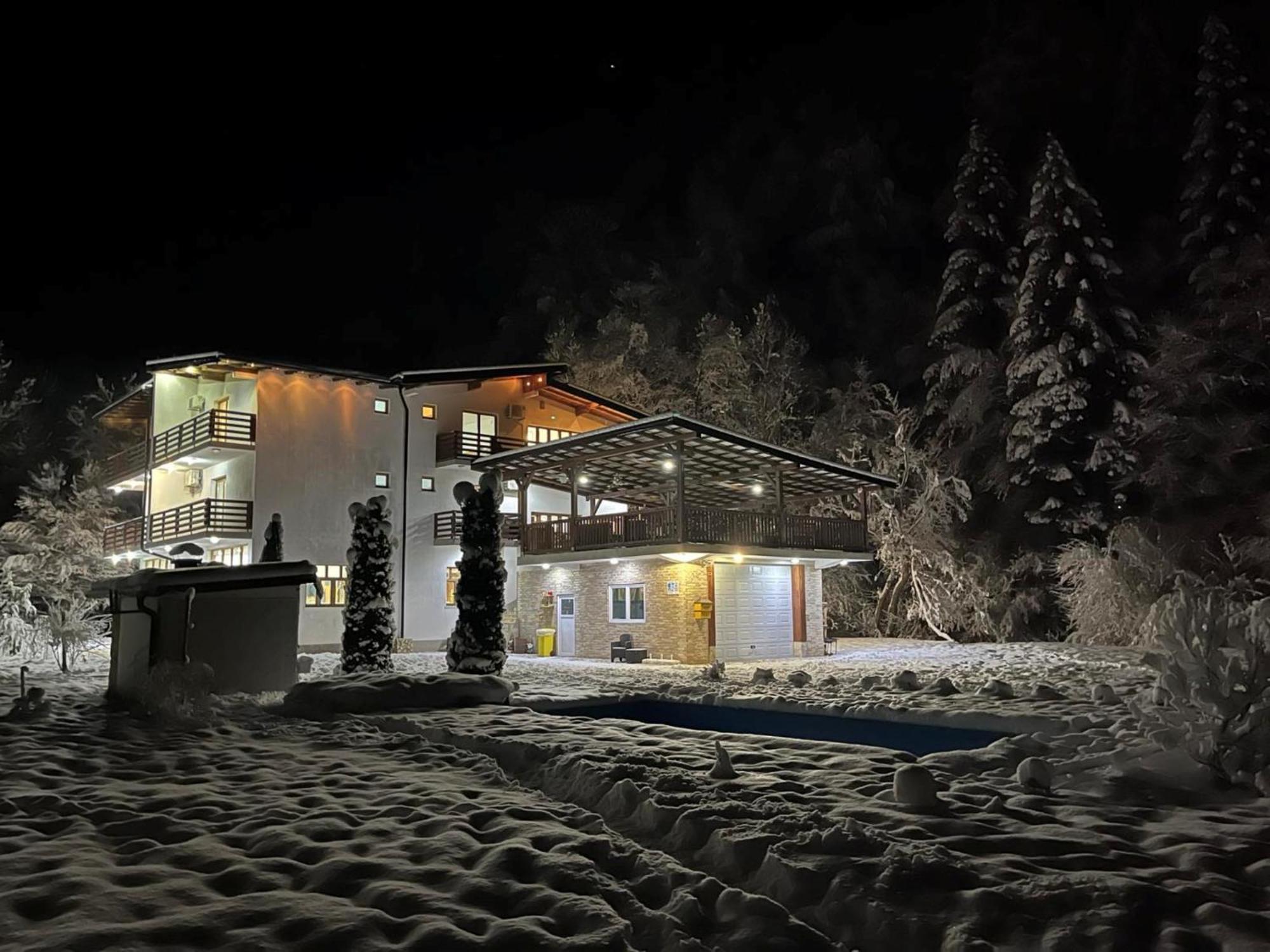 Heaven Villa *